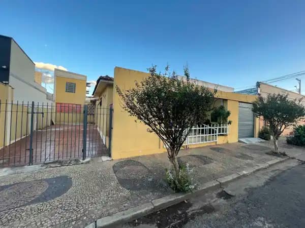 Casa à venda no bairro Marília em Marília/SP