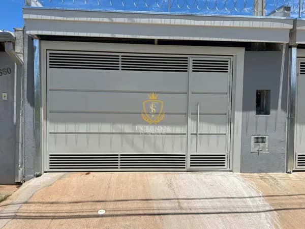 CASA NOVA À VENDA NA ZONA SUL DE MARÍLIA