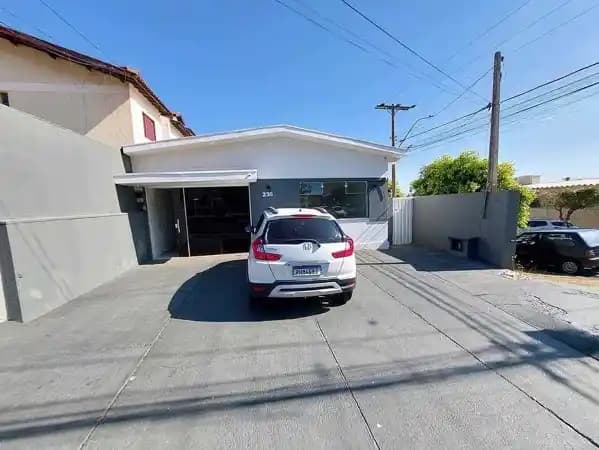 Ponto Comercial para alugar no bairro Banzato em Marília/SP