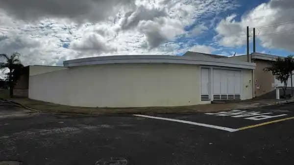 Casa à venda no bairro Residencial Salvador Bassalobre (Padre Nóbrega) em Marília/SP