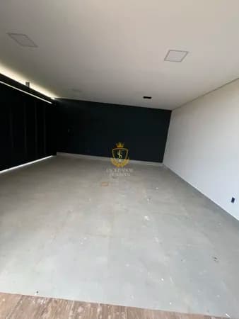 OPORTUNIDADE IMPERDÍVEL — PRONTA PARA MORAR