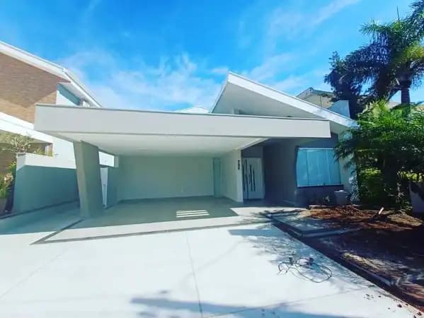 Casa para alugar no bairro Jardim Alvorada em Marília/SP