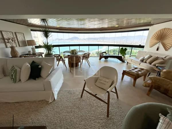 Frente ao Mar com 5 Suítes e Vaga Náutica – Alto Padrão no Guarujá