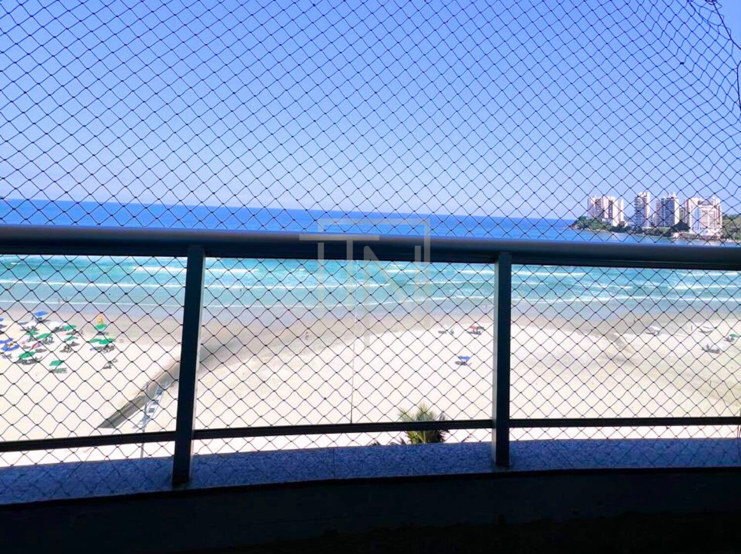 Frente Mar com Lazer Total – 80m² Reformado na Pitangueiras