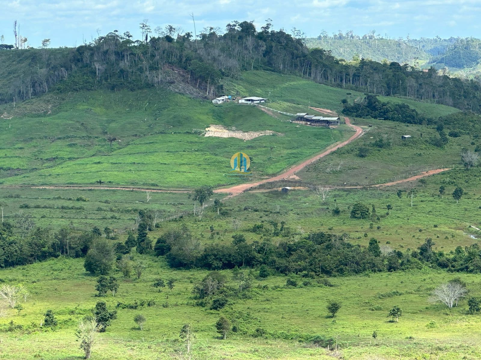 Fazenda/Sítios/Chácaras em Santa Luzia do Pará - Centro