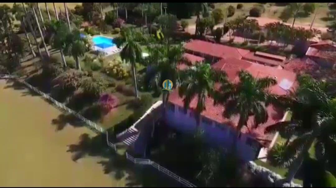 Fazenda/Sítios/Chácaras em São Sebastião da Grama - Centro