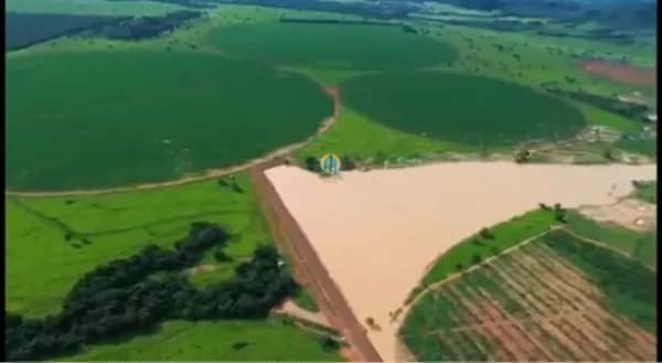 Fazenda/Sítios/Chácaras em Unaí - Centro
