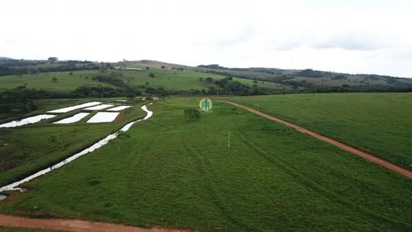 Fazenda/Sítios/Chácaras em Bela Vista de Goiás - Centro