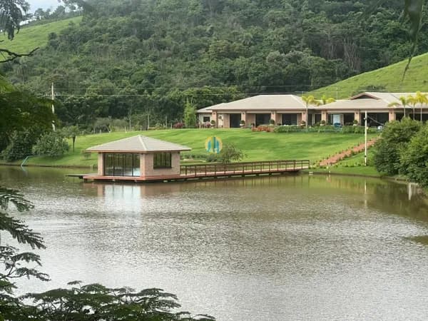 Fazenda/Sítios/Chácaras em Caconde - Centro