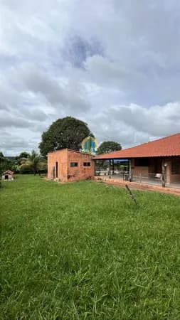Fazenda/Sítios/Chácaras em Comendador Gomes - Centro