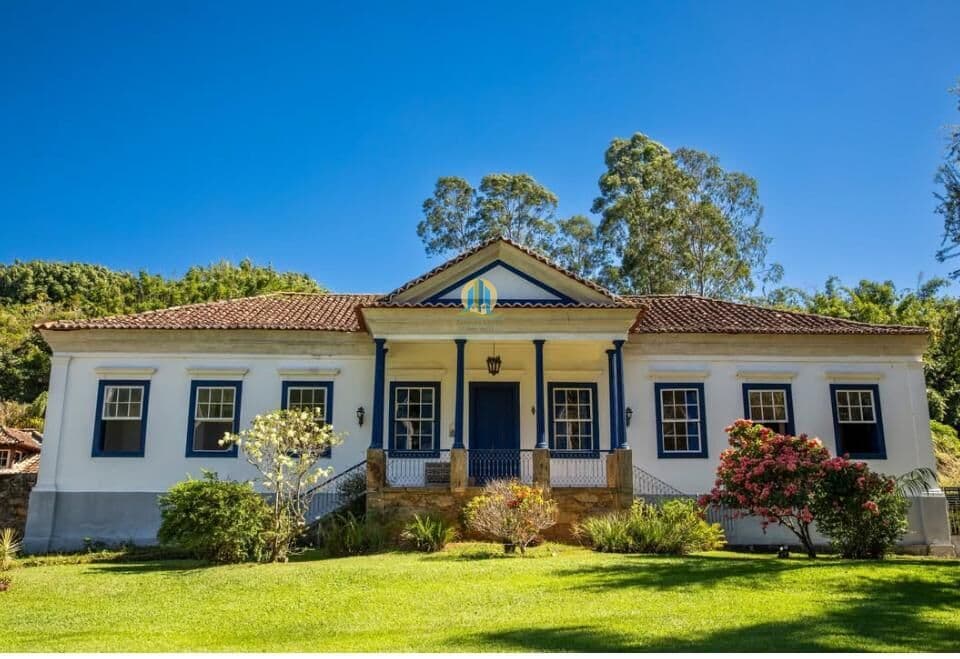 Fazenda/Sítios/Chácaras em Valença - Centro