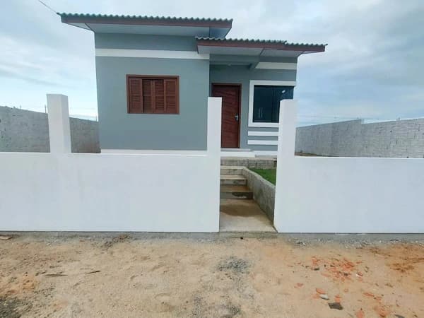 Casa à venda no bairro Caverazinho em Araranguá/SC