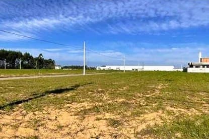 Terreno à venda no bairro Coloninha em Araranguá/SC