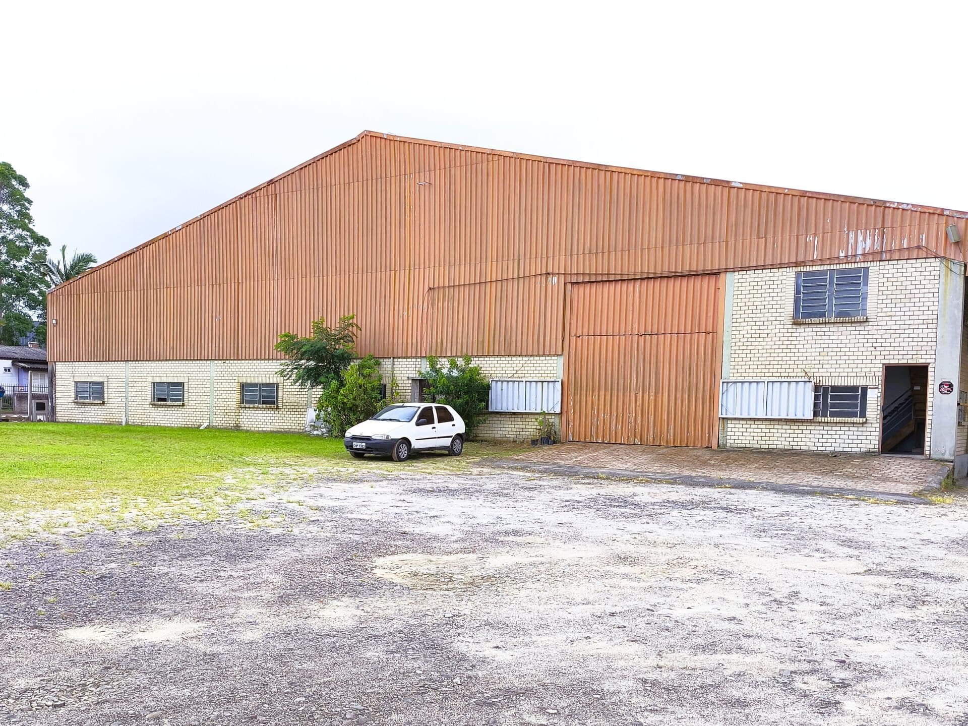 Galpão/Depósito/Armazém em Araranguá - Centro