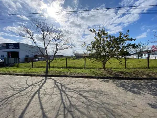 Terreno à venda no bairro Caverazinho em Araranguá/SC