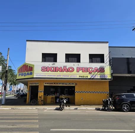 Apartamento para Alugar no Cristo Redentor em Patos de Minas com 3 Quartos sendo um suíte
