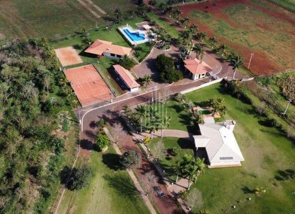 Terreno no Condomínio Rosa de Saron, Santa Terezinha de Itaipu/PR