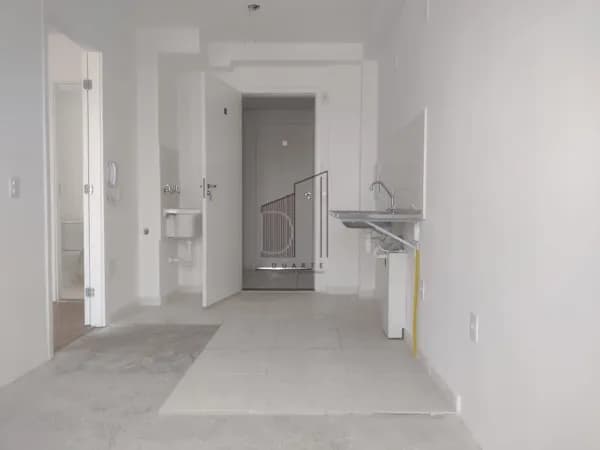 Apartamento em Vila Tolstoi, São Paulo/SP