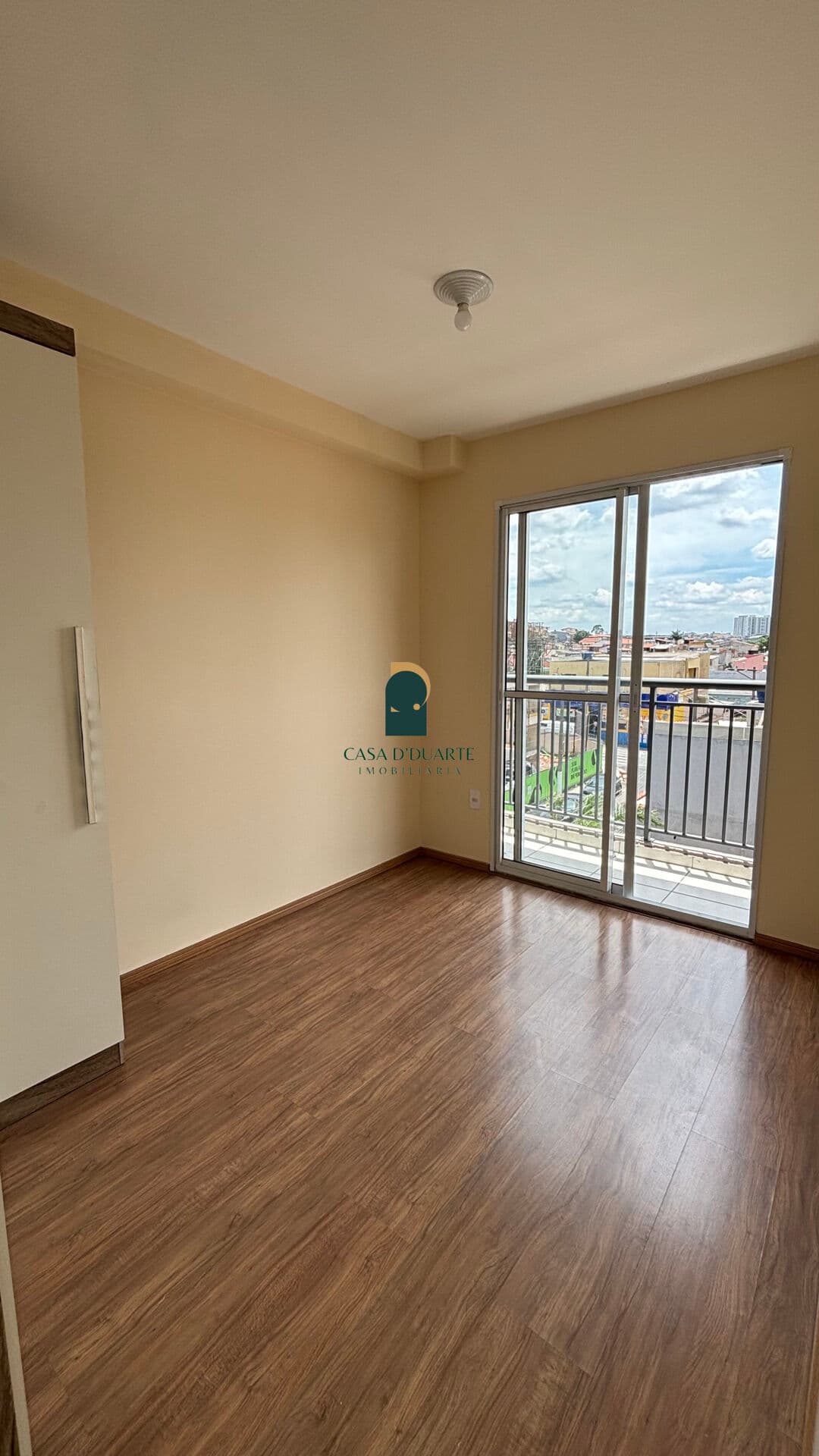 Apartamento em Vila Tolstoi, São Paulo/SP