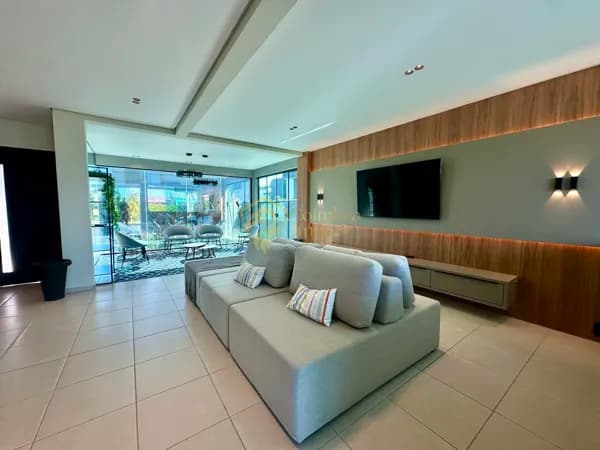 Casa em Condomínio - Nova e pronta para morar.