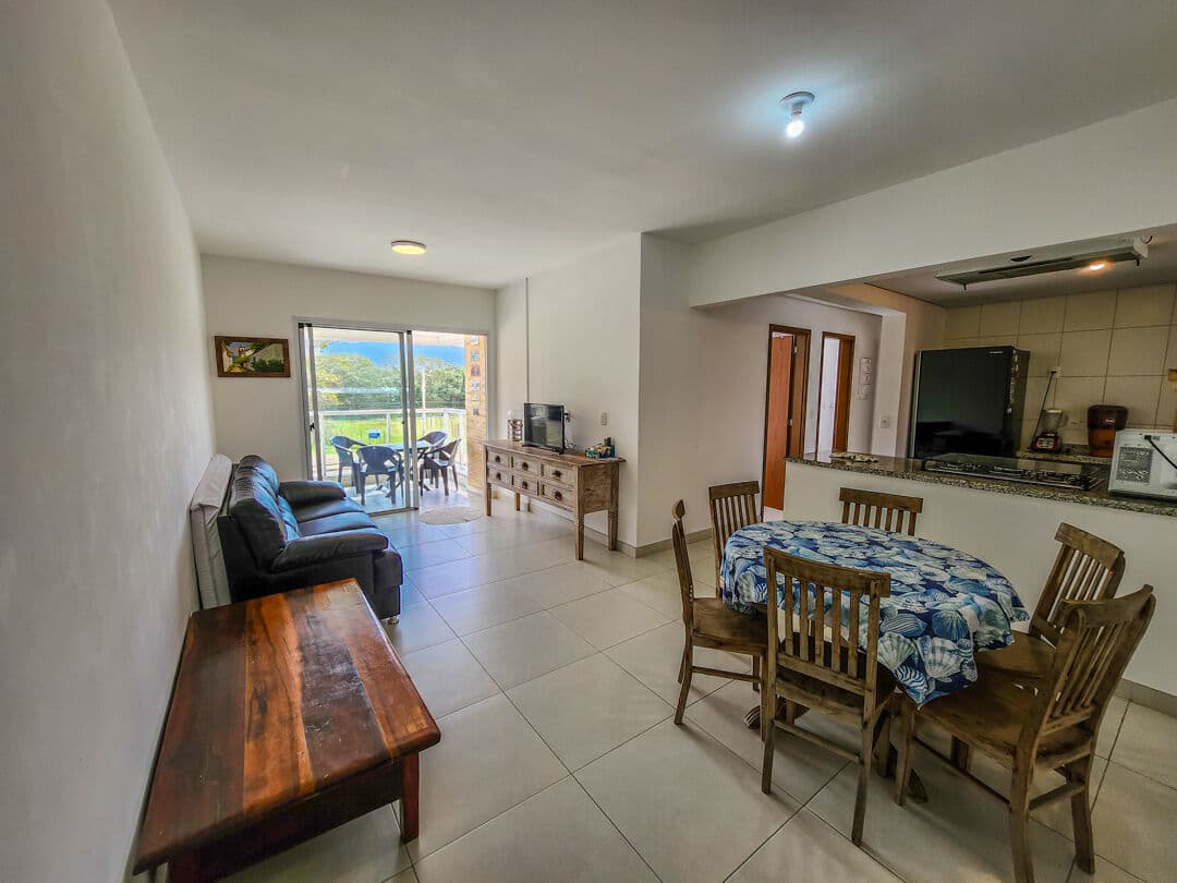 Apartamento para locação anual em São Lourenço, próximo à Riviera