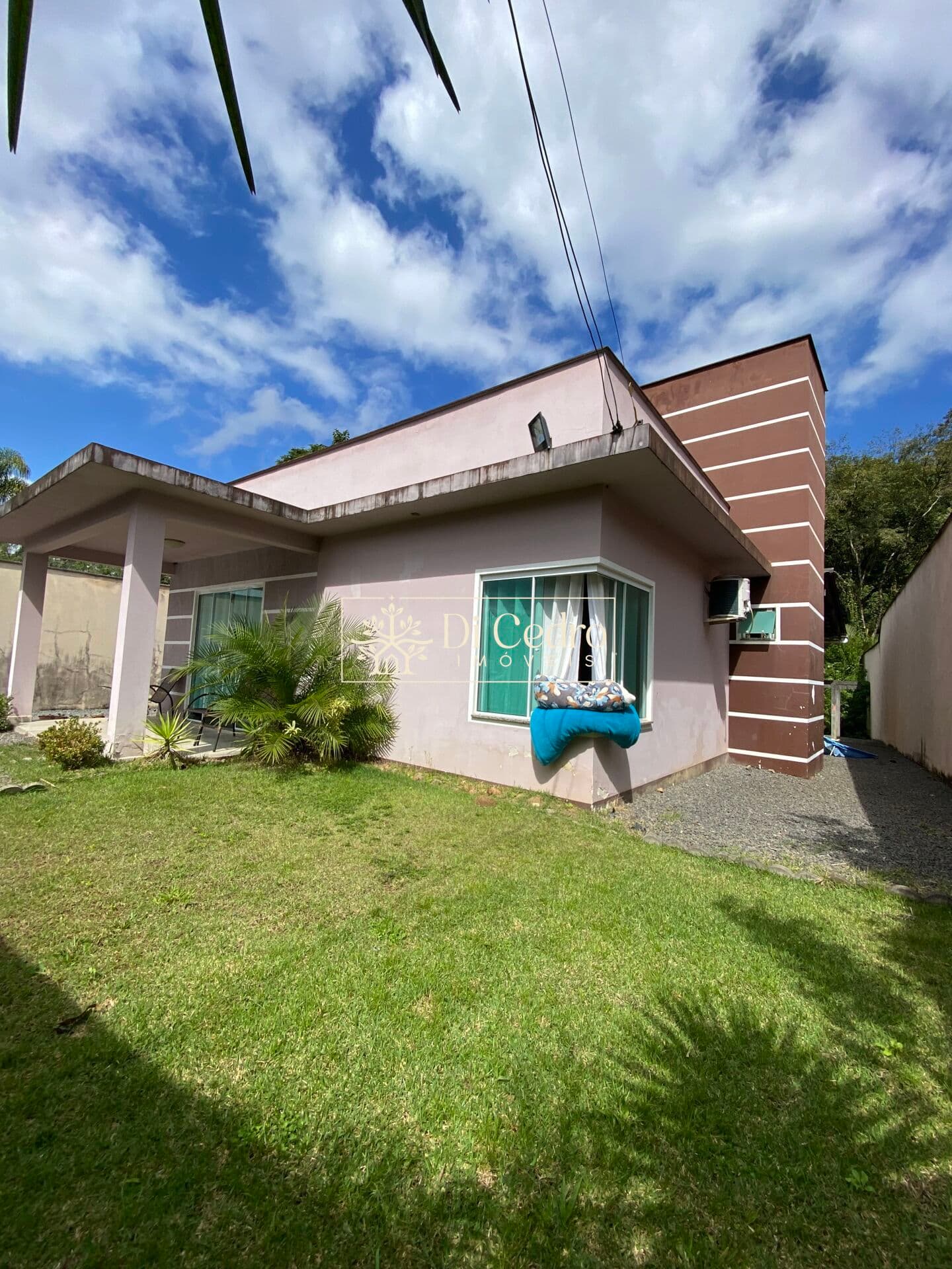 Casa a venda em Benedito Novo, bairro Santa Maria