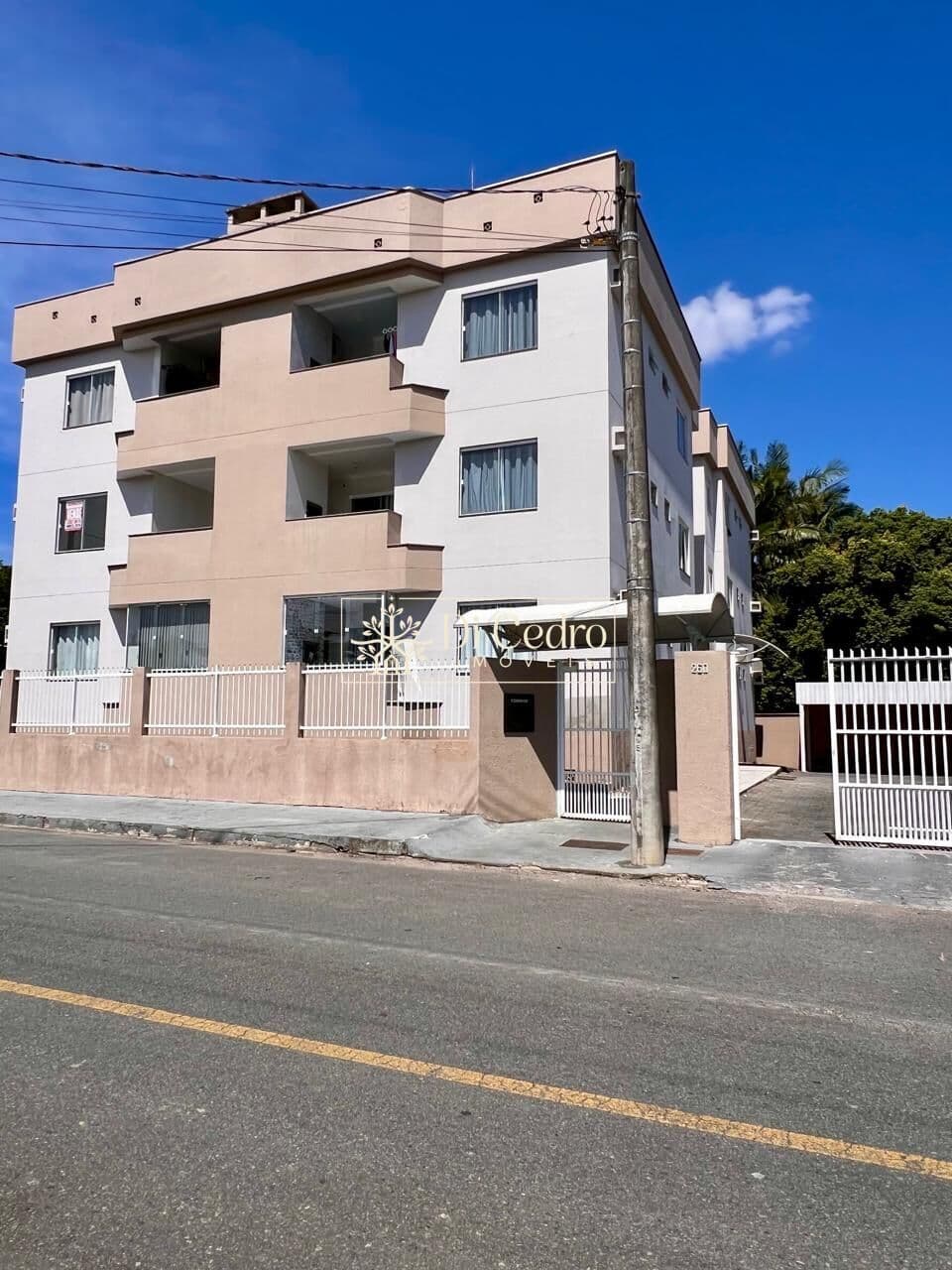 Apartamento para Locação no Bairro das Capitais – Excelente Localização