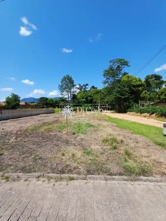 Terreno com 450m², em RIO DOS CEDROS