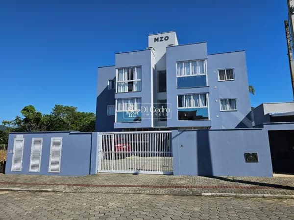 Apartamento com 74,78m². Investimento inteligente a poucos metros do mar