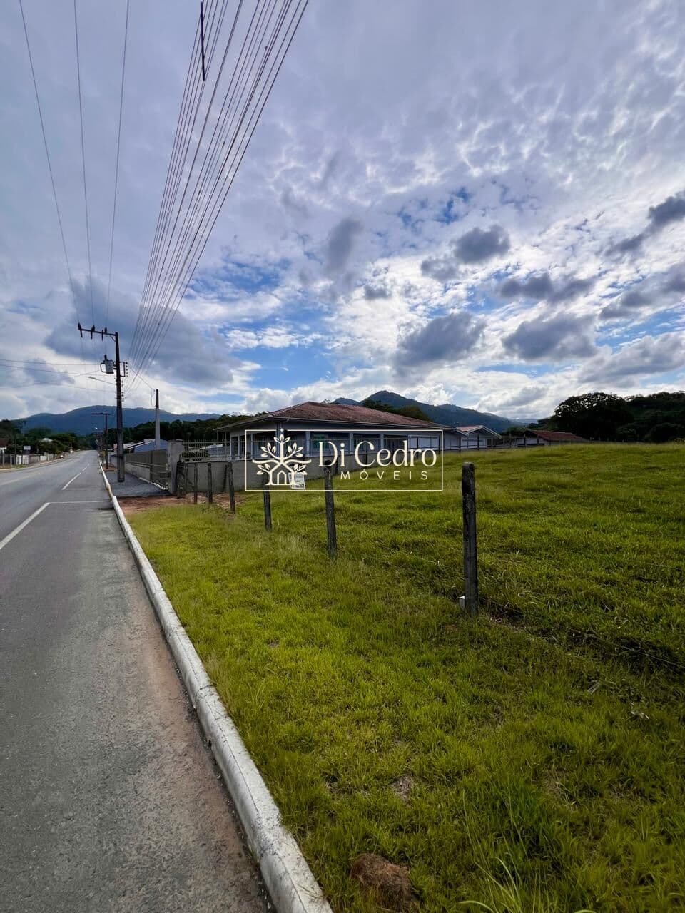 Oportunidade imperdível! Terreno com 600m² em Rio dos Cedros