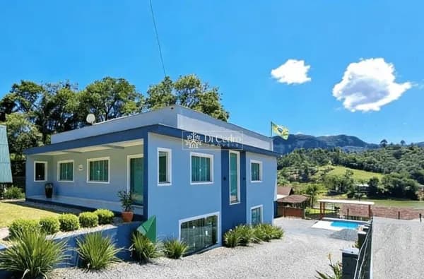 🌿 VIVA OU INVISTA: CASA MOBILIADA COM ÁREA DE LAZER E VISTA DESLUMBRANTE 🌿