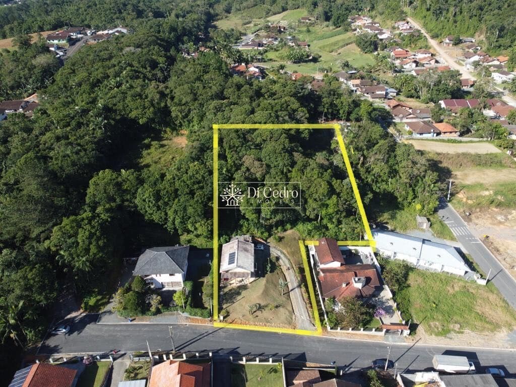 Casa com terreno de 4.100 metros quadrados a venda em Pomerode