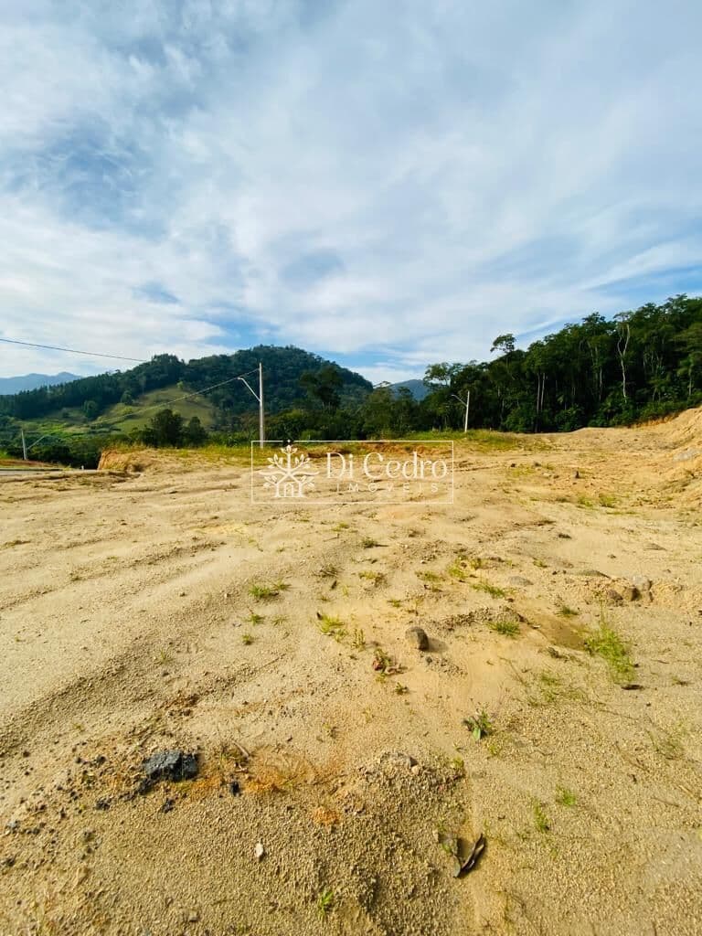 Lote de 450 m2 no loteamento Eco Garden Residence em Pomerode