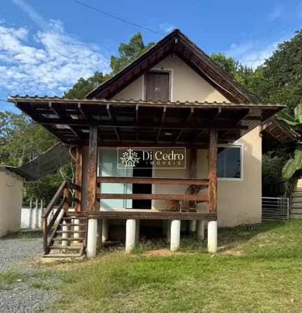 🏡 Chalé com terreno de 450 m² em Rio dos Cedros