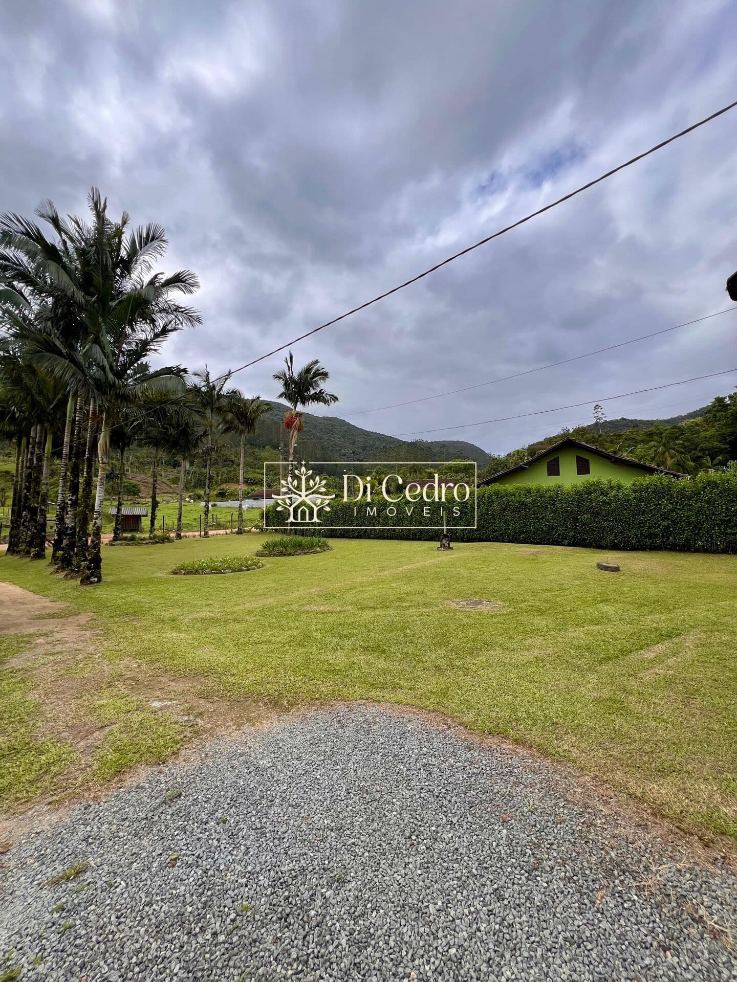 Fazenda/Sítios/Chácaras em Rio dos Cedros - RIO ADA