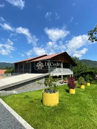 Casa em Rio dos Cedros - Centro