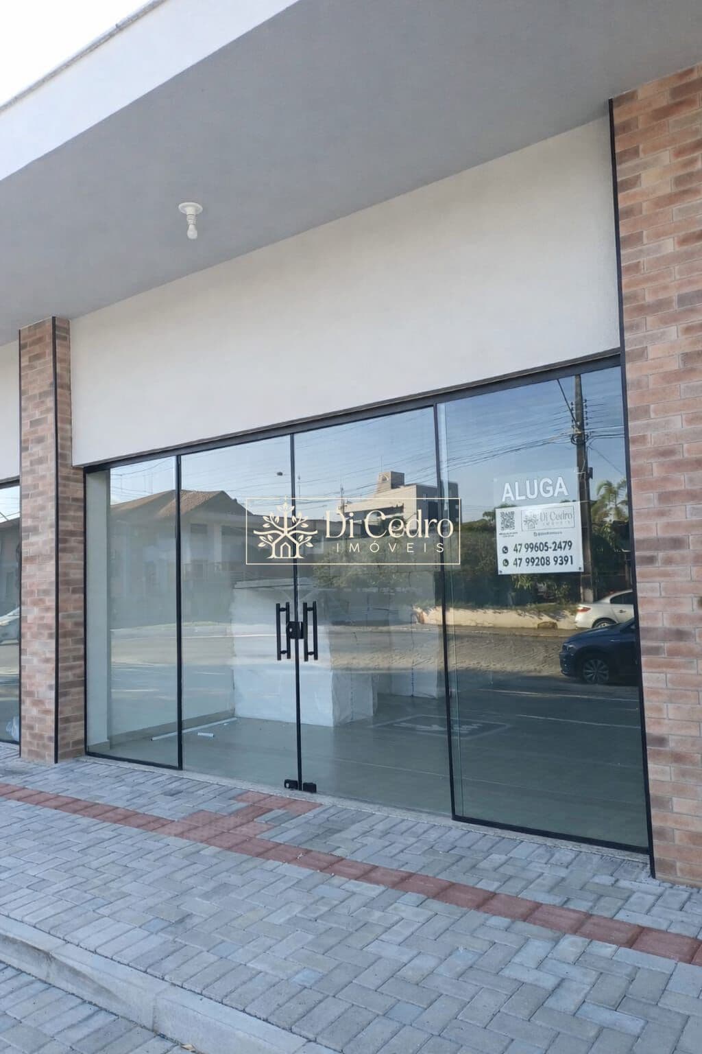 Excelente Sala Comercial no Centro de Timbó