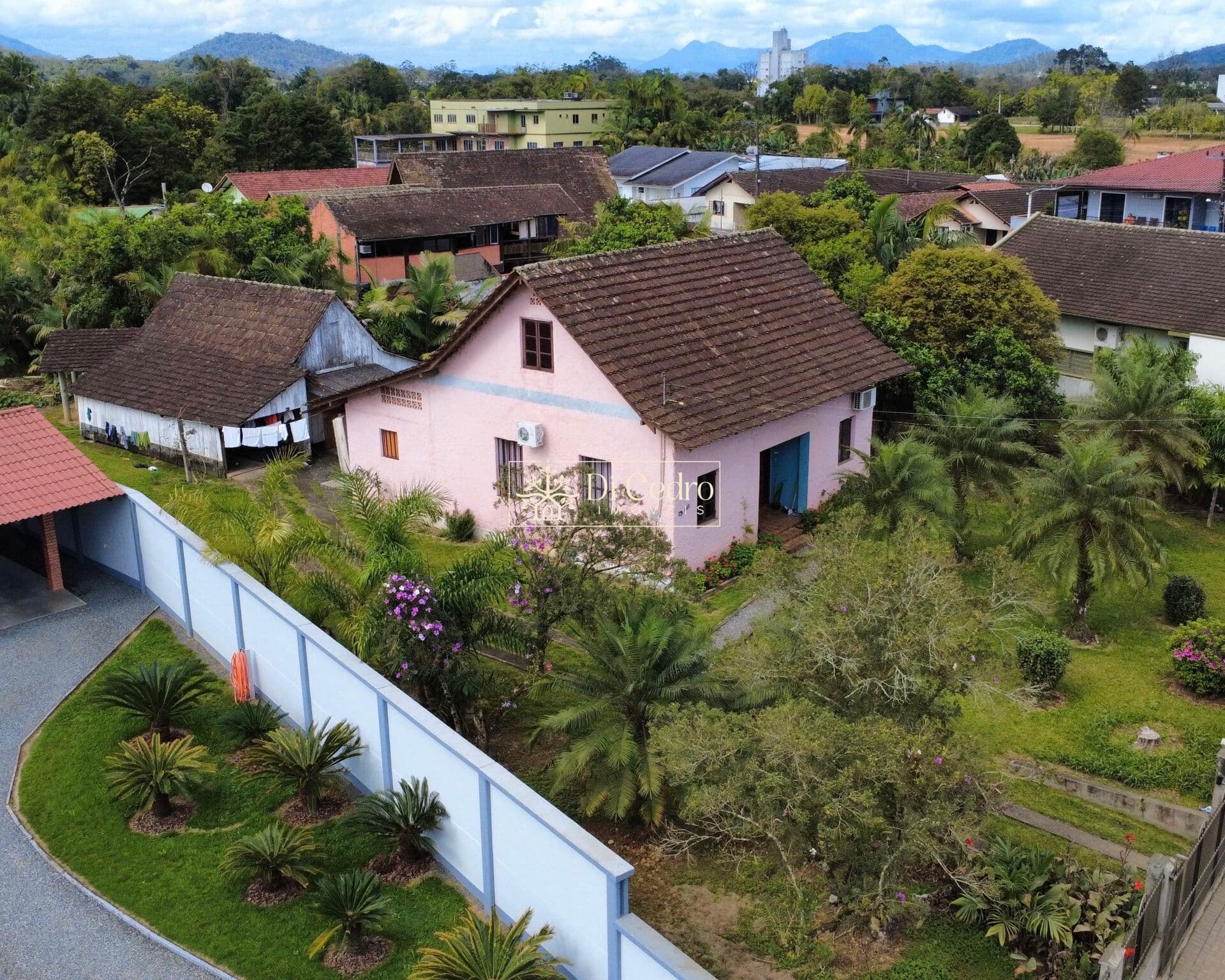 Terreno no centro de Rio dos Cedros