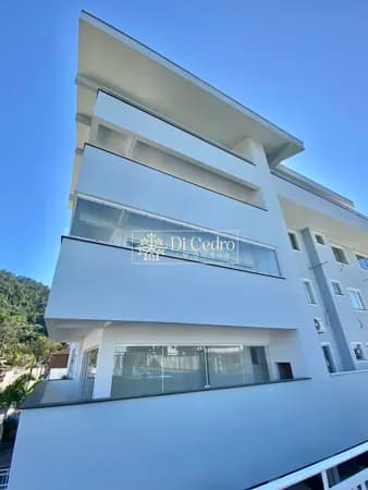 Apartamento Cobertura com 2 vagas e 2 quartos no centro de Pomerode
