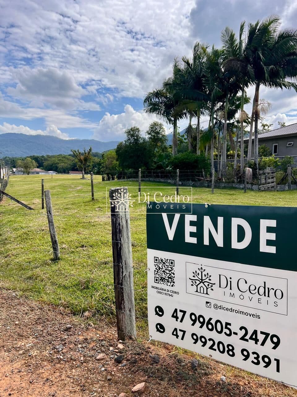 Excelente Terreno de 600m² com ótima Localização em Rio dos Cedros