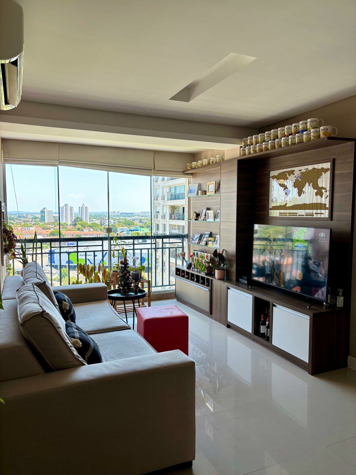 Apartamento 2 dormitórios à venda no bairro Passo D'areia - Porto Alegre/RS, Zona Norte