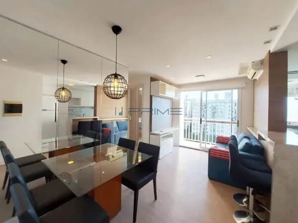 Apartamento 2 dormitórios com suíte