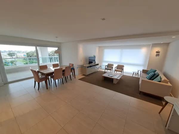 Apartamento | 4 dormitórios | 2 sacadas