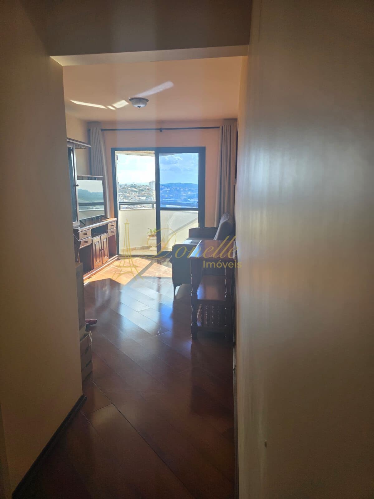 Apartameno á venda no Condomínio Monte Carlo - Vila Lavínia