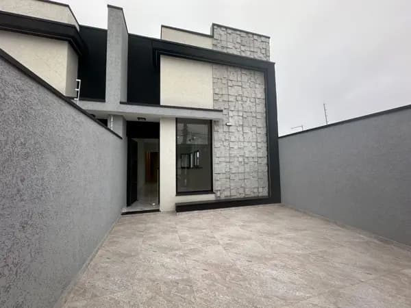 Casa à venda no bairro Jardim Santa Teresa em Mogi das Cruzes/SP