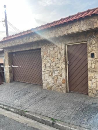 Sobrado à venda no bairro Alto Ipiranga em Mogi das Cruzes/SP