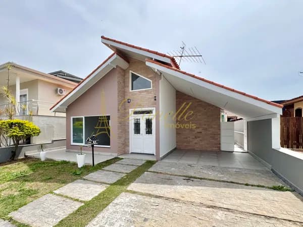 🏡 Casa Térrea de Alto Padrão no Ecopark
