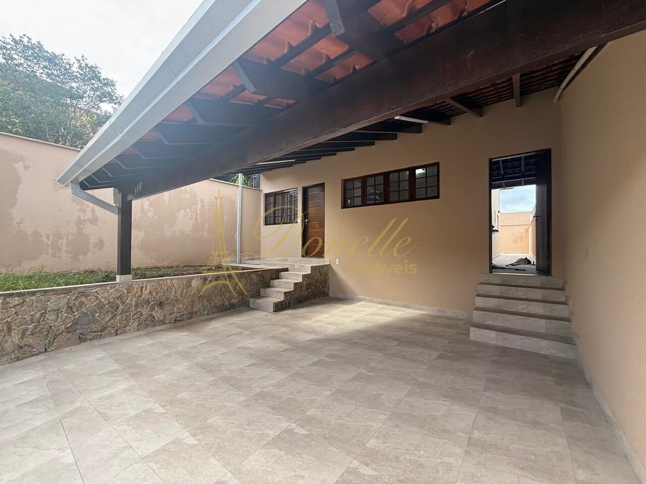🏡 Casa Térrea à Venda – Vila Caputera