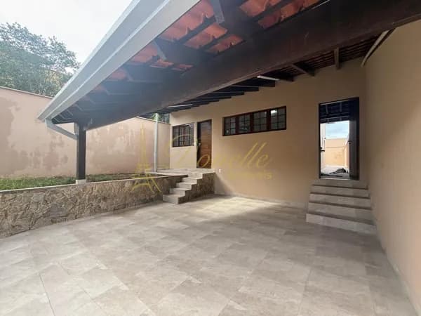 🏡 Casa Térrea à Venda – Vila Caputera
