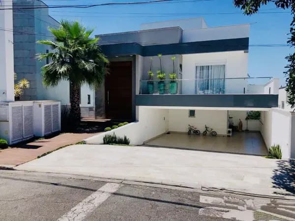Casa à venda no bairro Perová em Arujá/SP
